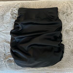 Aritzia Skirt